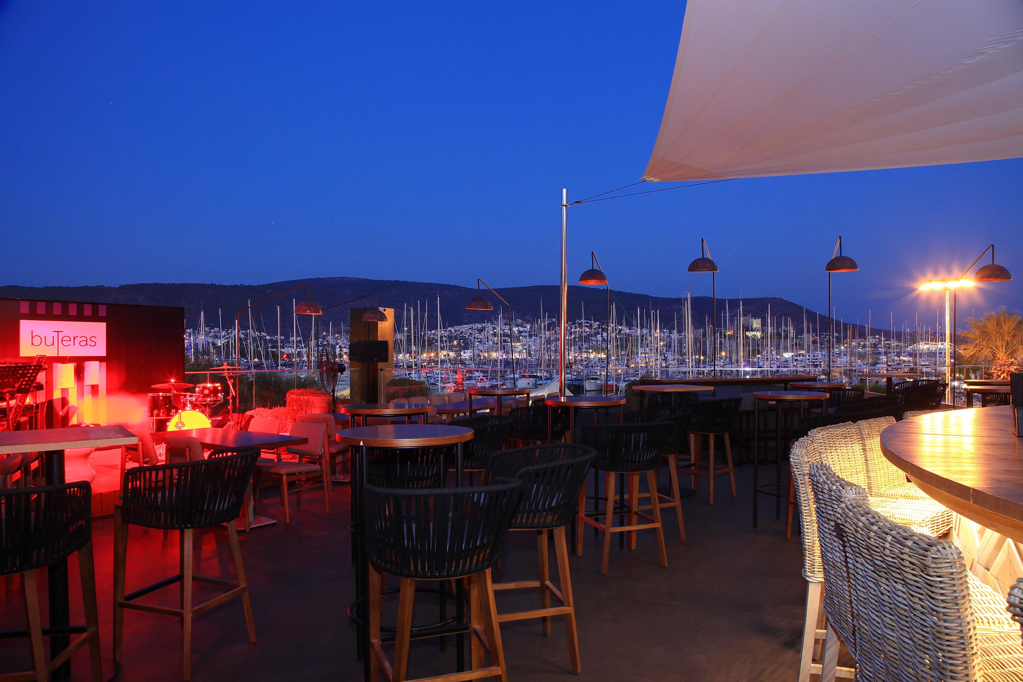 Doubletree By Hilton Bodrum Marina Vista Hotel Exterior photo